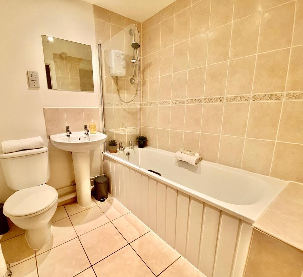 Liverpool City Centre Apartment On Duke Street Екстер'єр фото